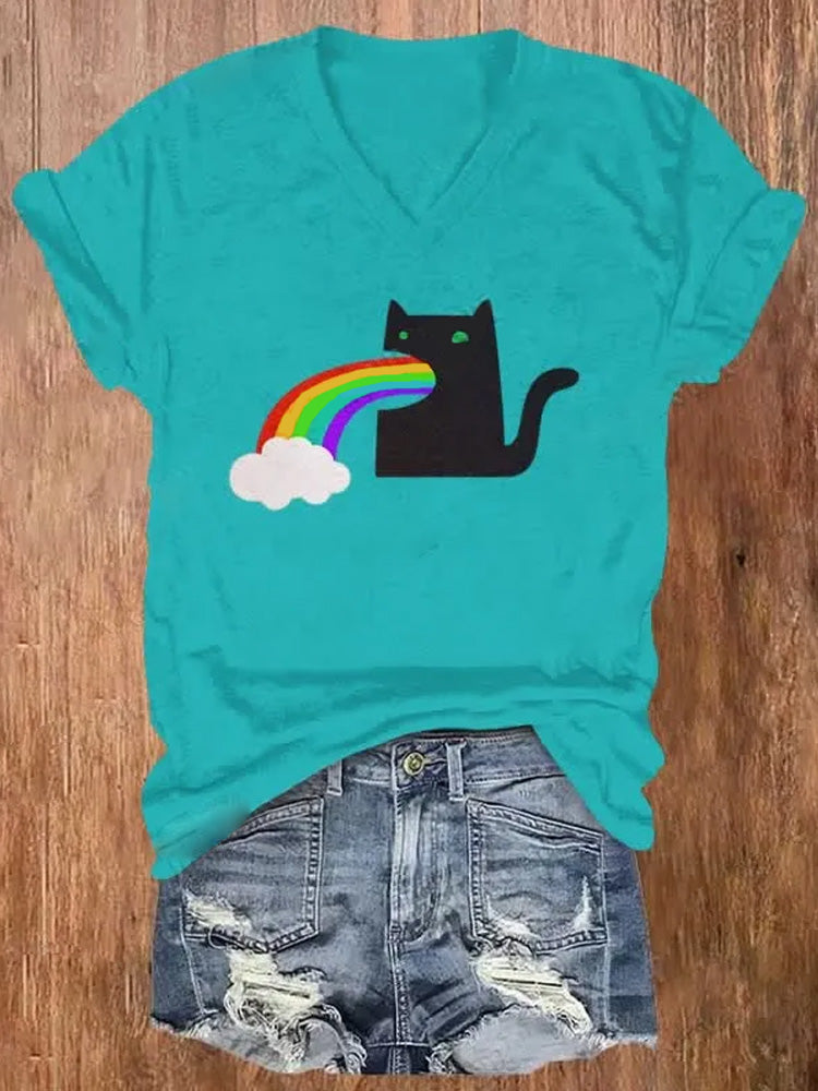 Black Cat Spitting Rainbow Print V-neck Short Sleeve T-shirt elevenforest