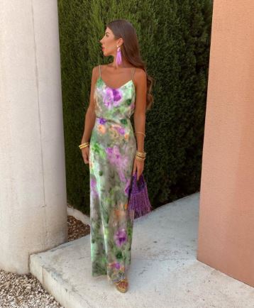 LD Lange jurk met afneembare sjaal