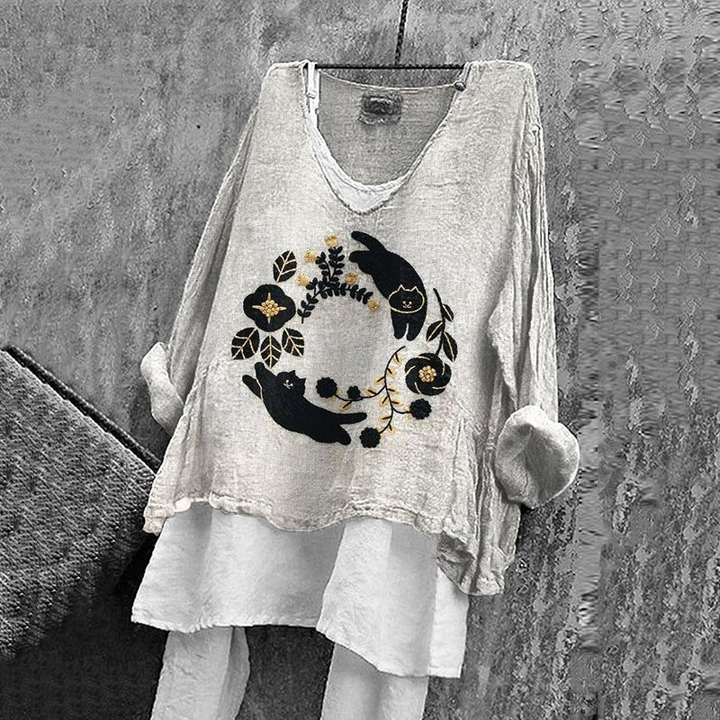 Women's Vintage Black Cat Embroidery Pattern Comfortable Shirt elevenforest