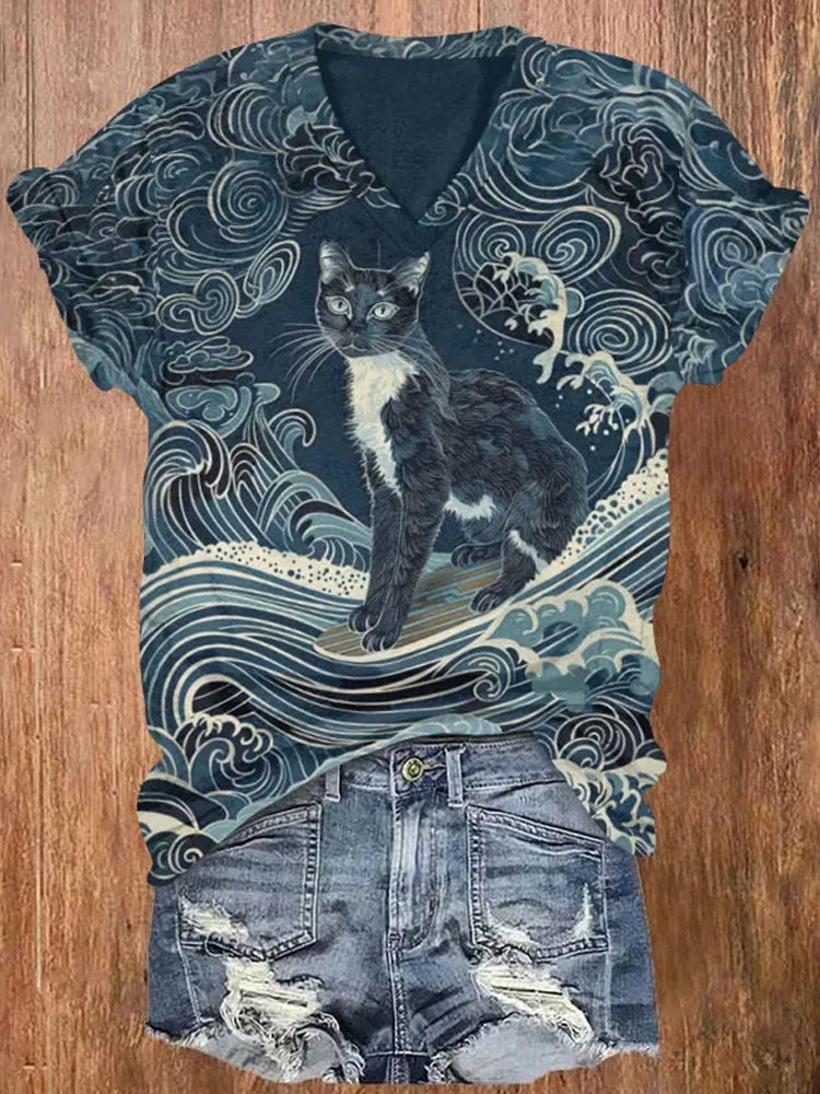 Vintage Japanese Great Wave Cat Surfing Print V-neck Short-sleeved T-shirt elevenforest