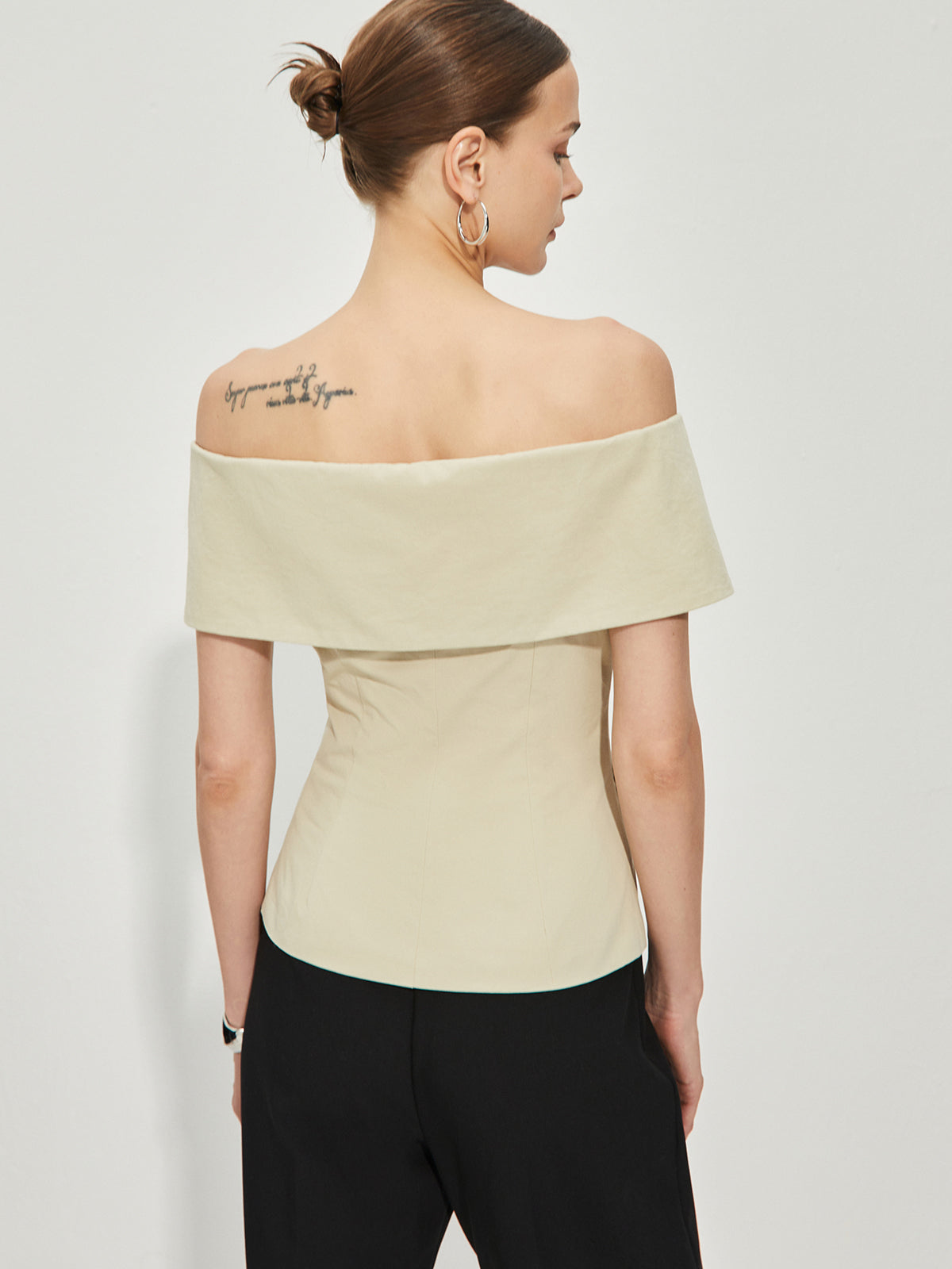 LD Blazer Épaule Nue Ajusté à Motifs Patchwork