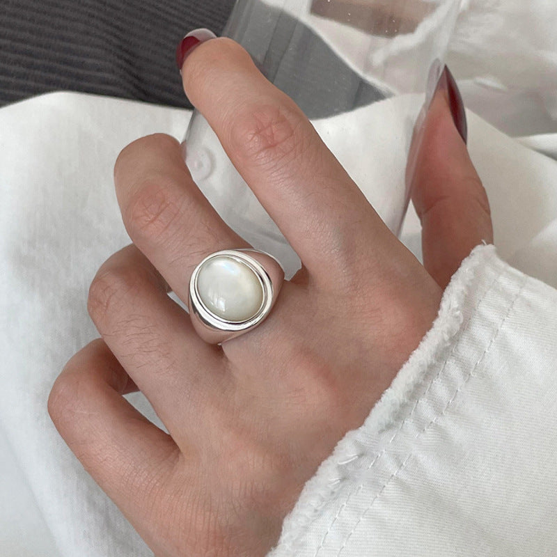 Classic Pearl Ring