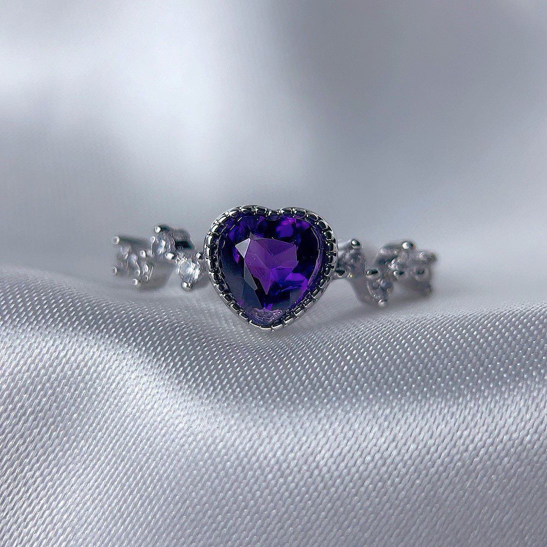 Elegant Amethyst Heart Ring