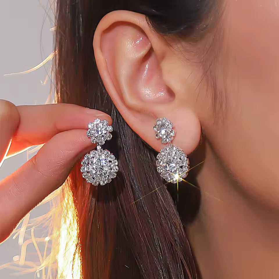 Elegant Crystal Drop