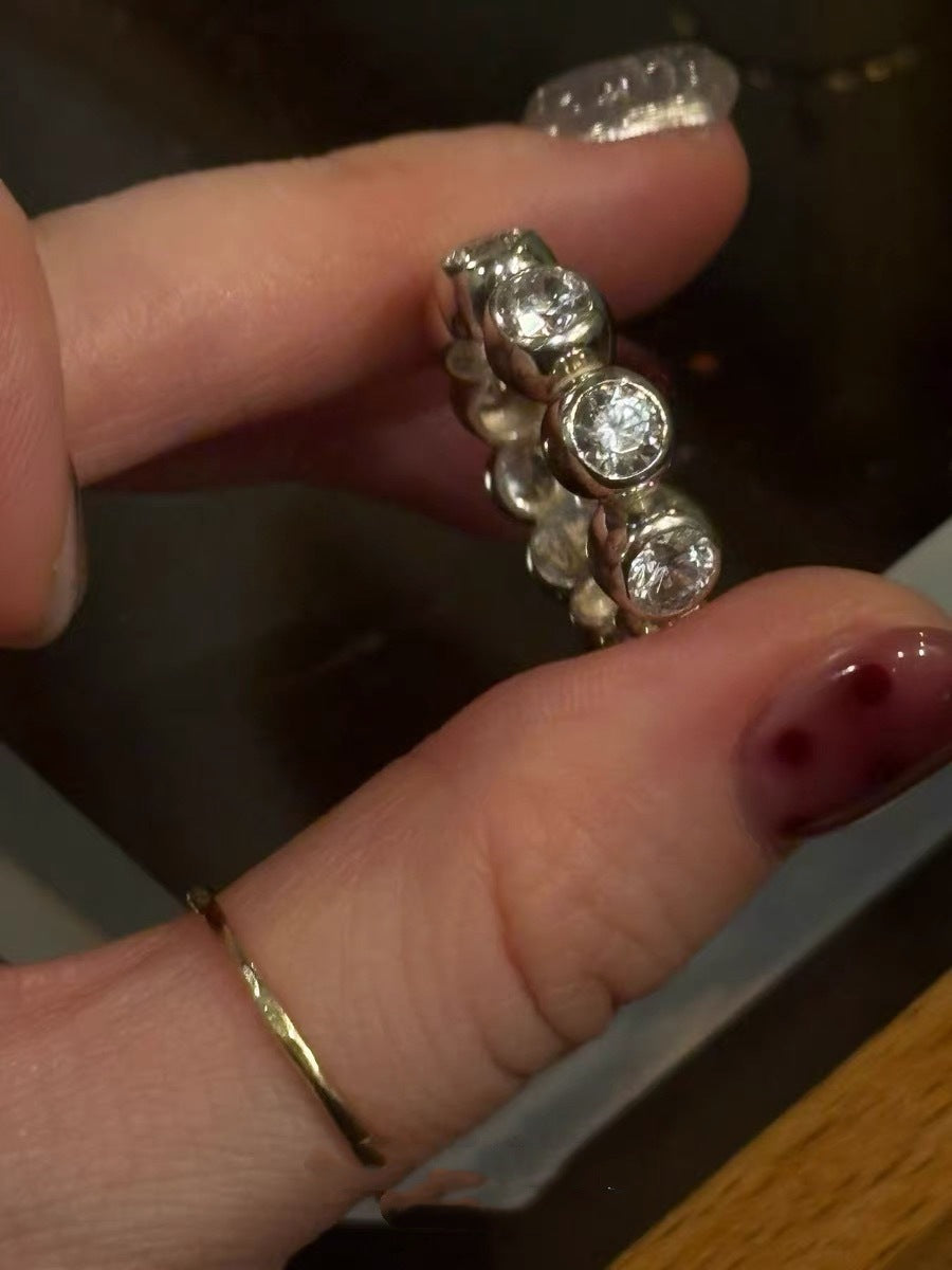 Elegant Diamond Ring