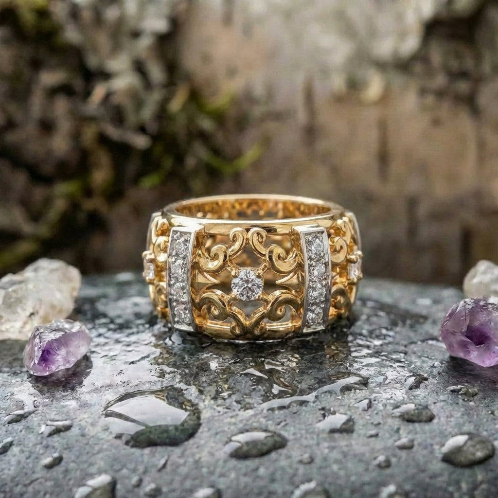 Elegant Gold Hollow Ring