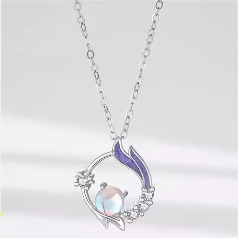 Elegant Opal Leaf