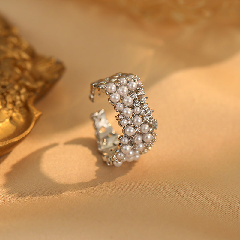 Elegant Pearl Ring