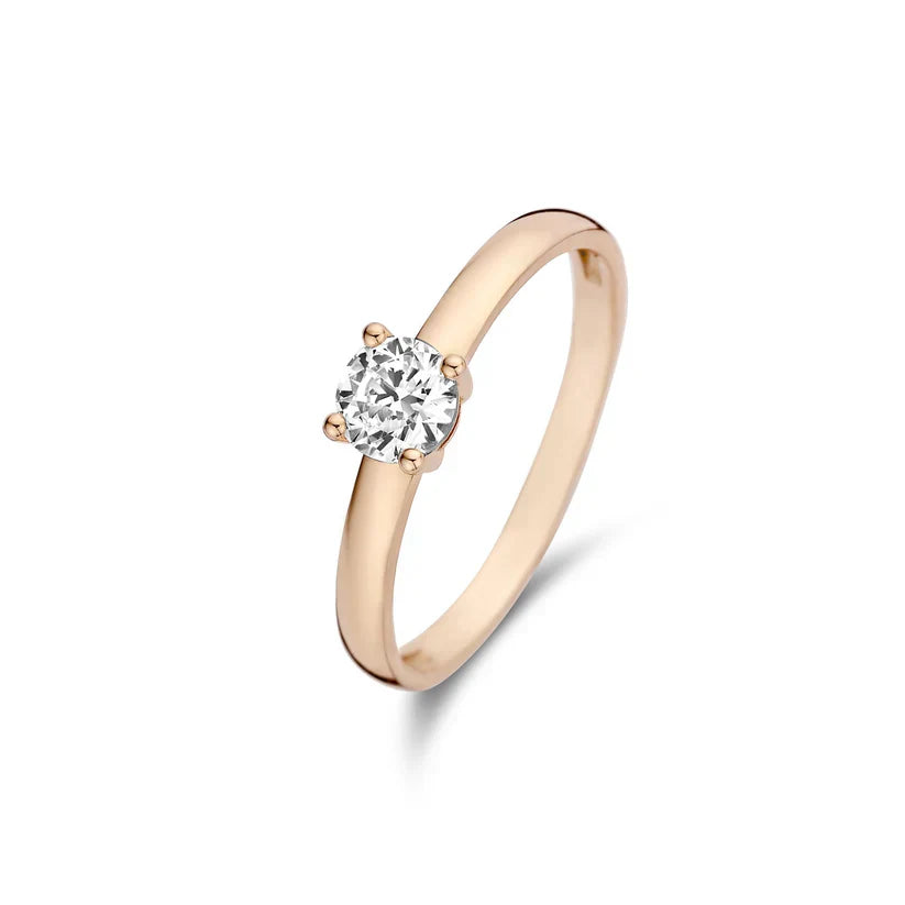 Mira Castelle Gold Ring