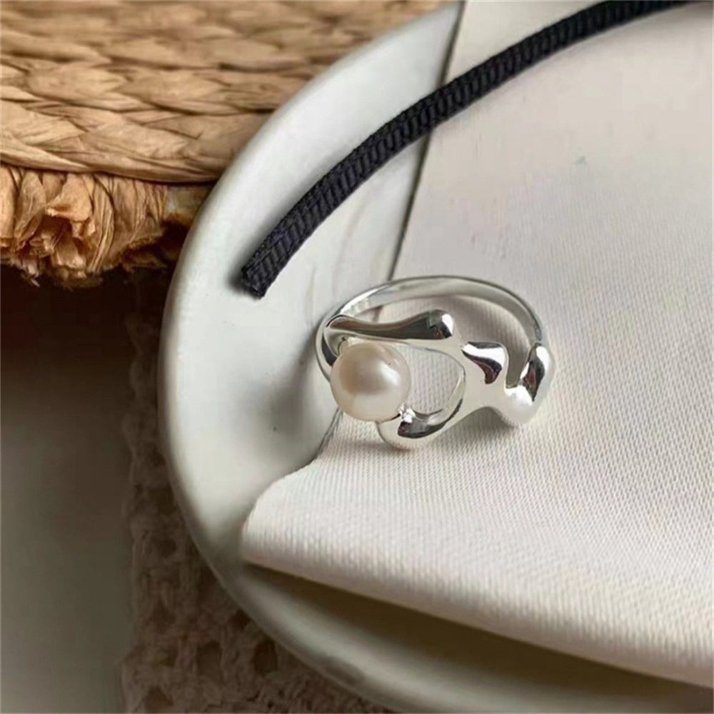 Modern Pearl Ring
