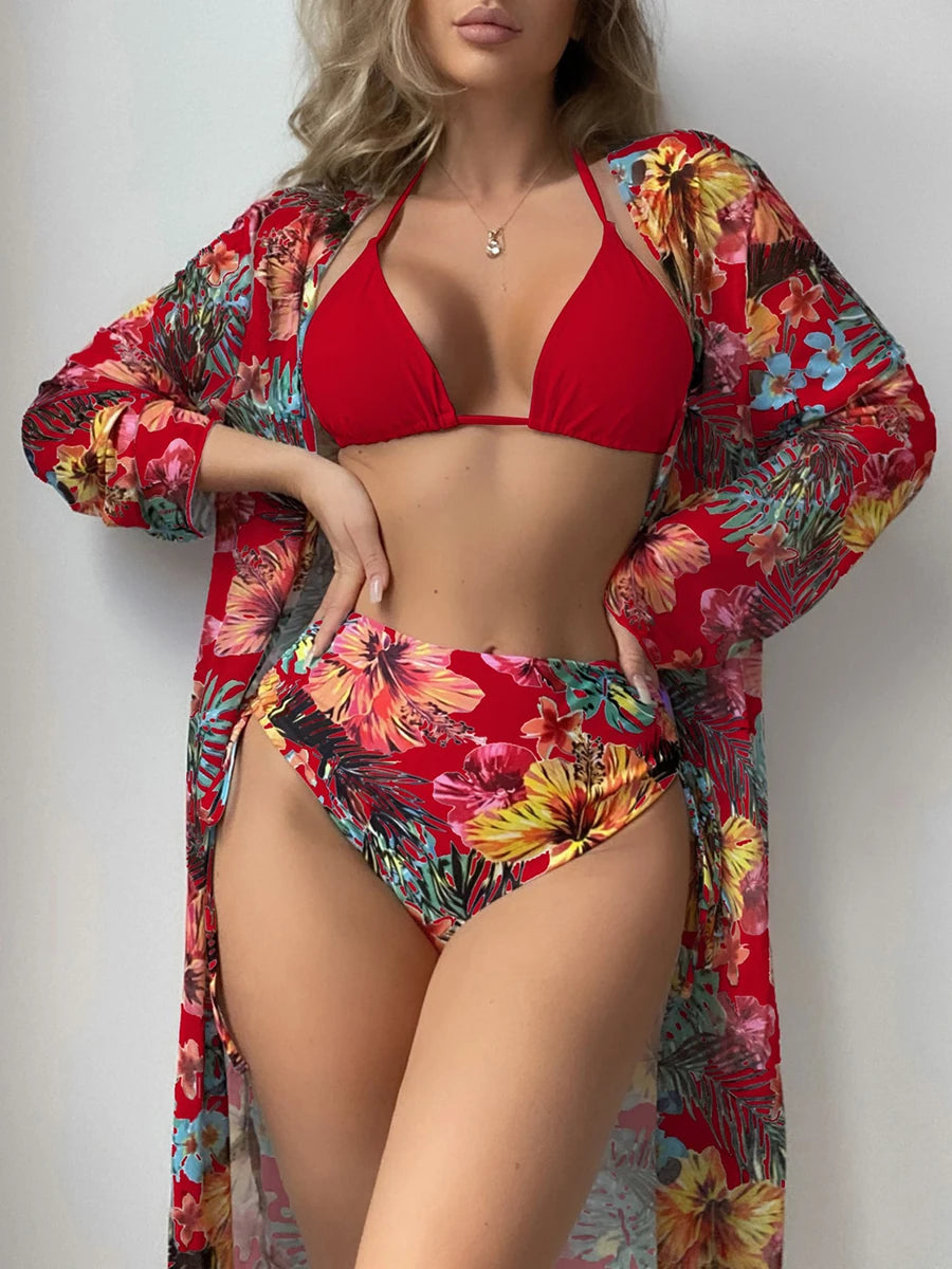 Effortlessly Elegant Bikini with a Timeless Design
