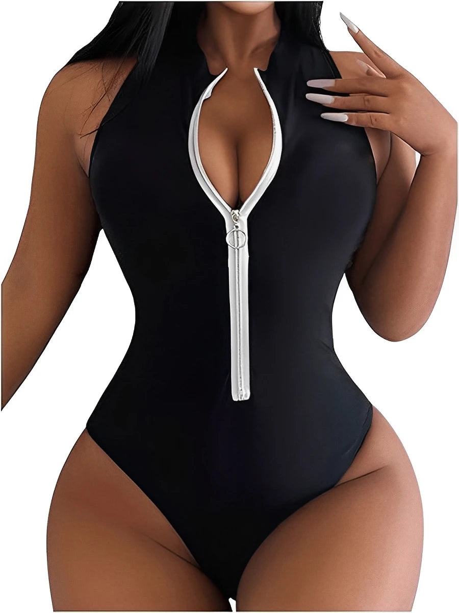Casually Elegant Swimsuit with a Refined Edge