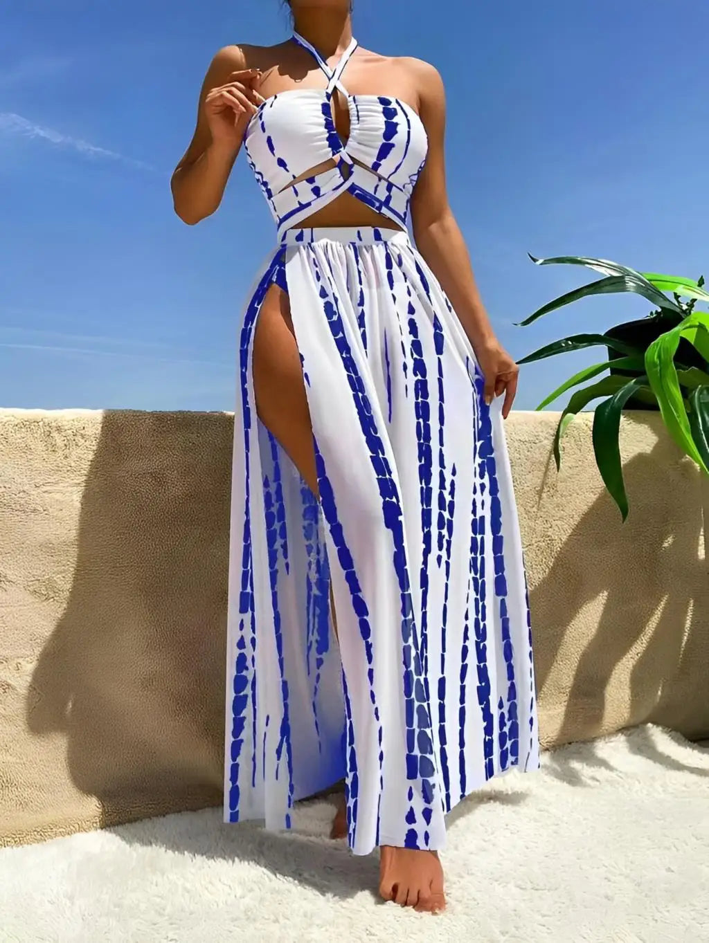 Effortlessly Elegant Bikini with a Timeless Design