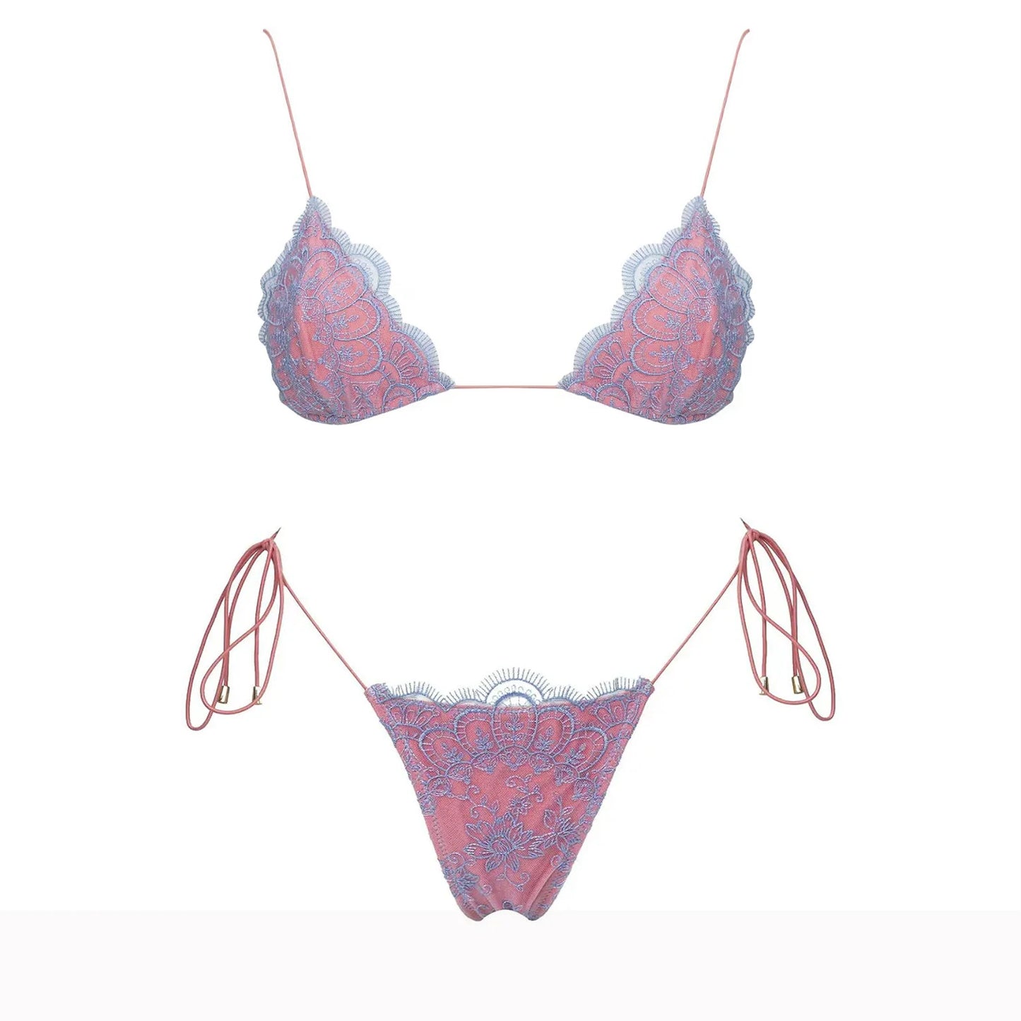 Finely Styled Bikini with a Classic Vintage Look