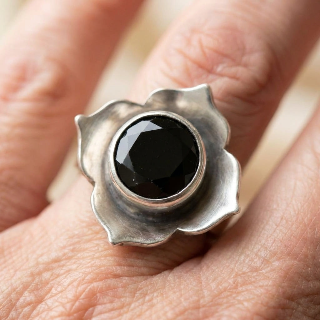 Silver Onyx Ring