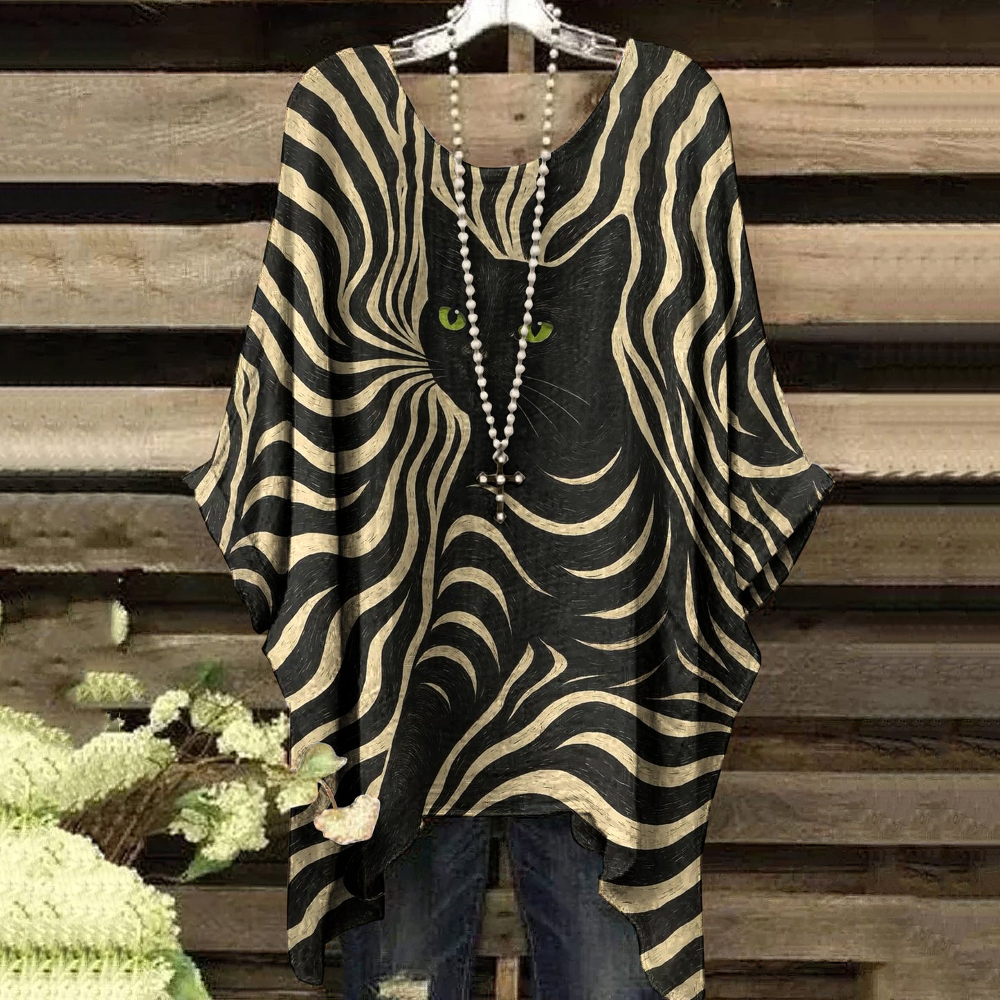 Vintage Striped Black Cat Art Irregular Shirt elevenforest