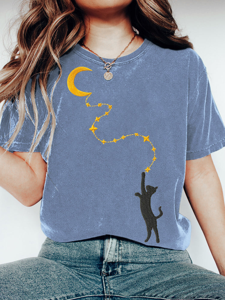 Moon & Cat Embroidery Short Sleeve T-Shirt elevenforest
