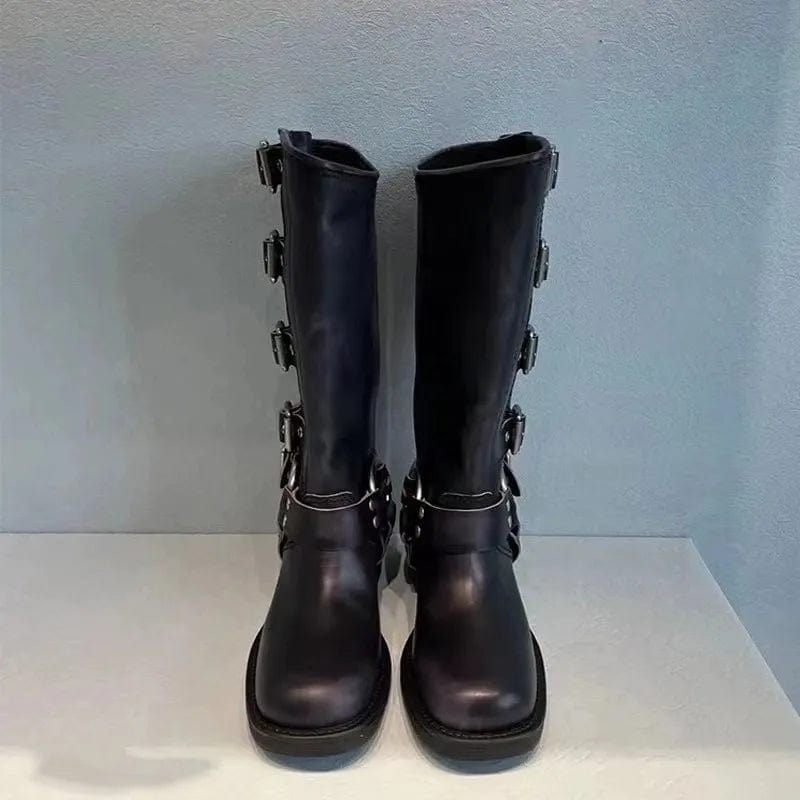 Graceful Orthopedic Boots for Modern Look