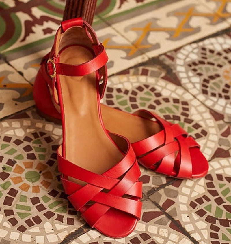 Graceful Orthopedic Sandals for Modern Look