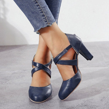 Chic Orthopedic Sandals with Unique Design