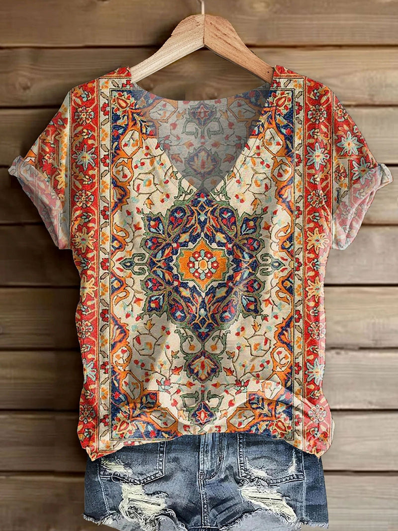 Casually Elegant T-Shirt with a Refined Edge