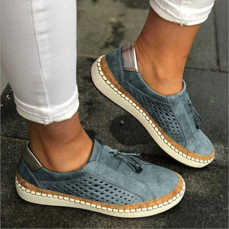 LD | Slip-on sneakers met kwastdetail