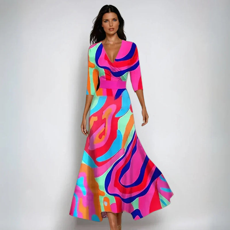 Classic Vintage & Enduringly Stylish Dress