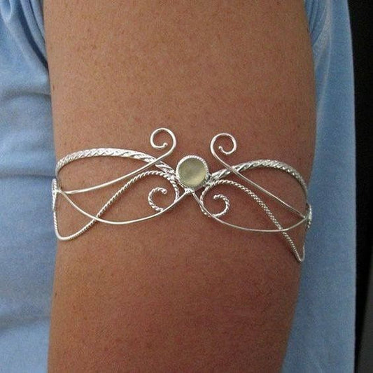 Butterfly Green Monstone Bracelet