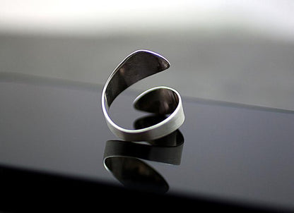 Delicate Artisan Ring