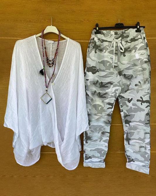 LD | Set van broek en blouse met camouflagepatroon
