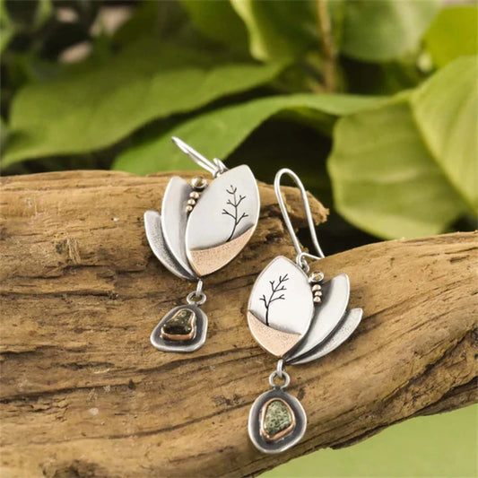 Vintage Nature Earrings In Silver