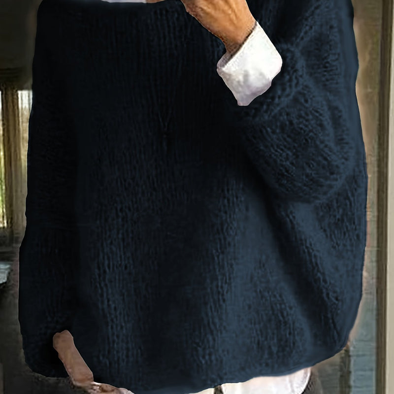 Well Tailored Sweater with a Graceful Silhouette