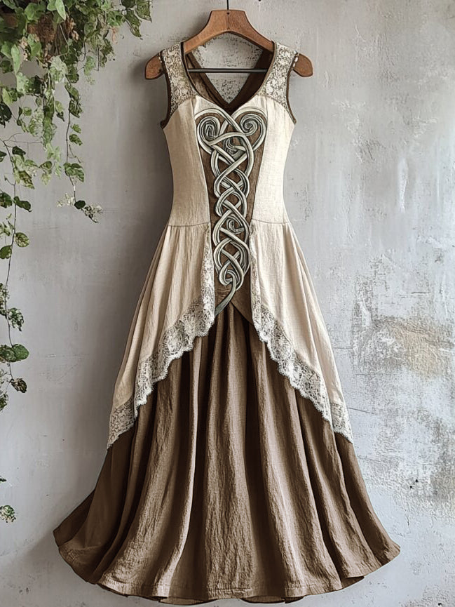 Classic Vintage & Enduringly Stylish Dress