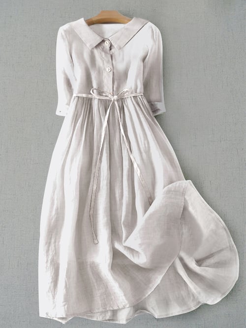 Classic Vintage Dress with a Flattering Fit