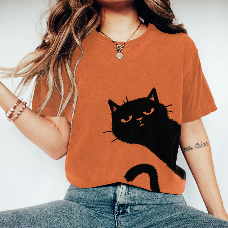 Classic Vintage T-Shirt with a Flattering Fit