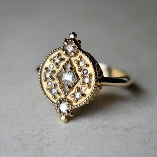 Tribal Gold Rounded Seal Ring