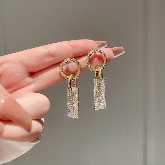 Luxurious Zirconia Earrings In Sterling Silver And Rhinestone Encrusted Baths