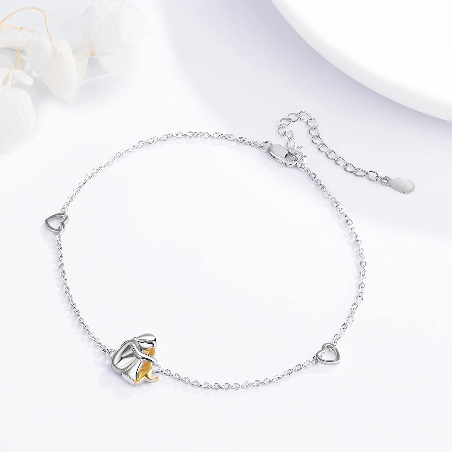 Adjustable Luck Bracelet ��� Simple & Charming