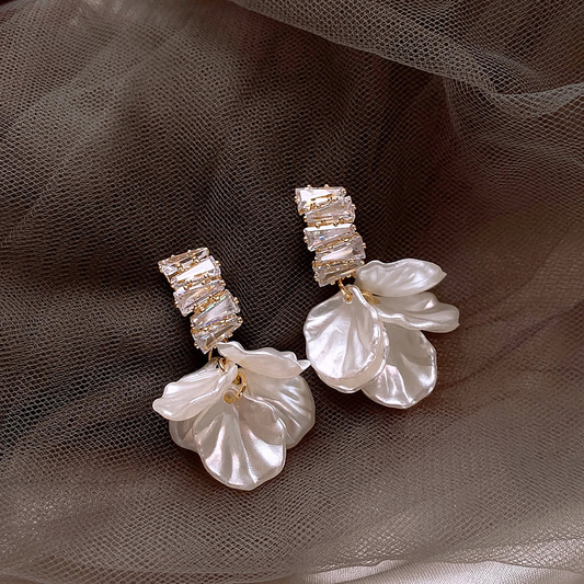 Elegant Gold Petal Earrings In White