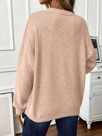 Effortlessly Elegant Sweater with a Timeless Design