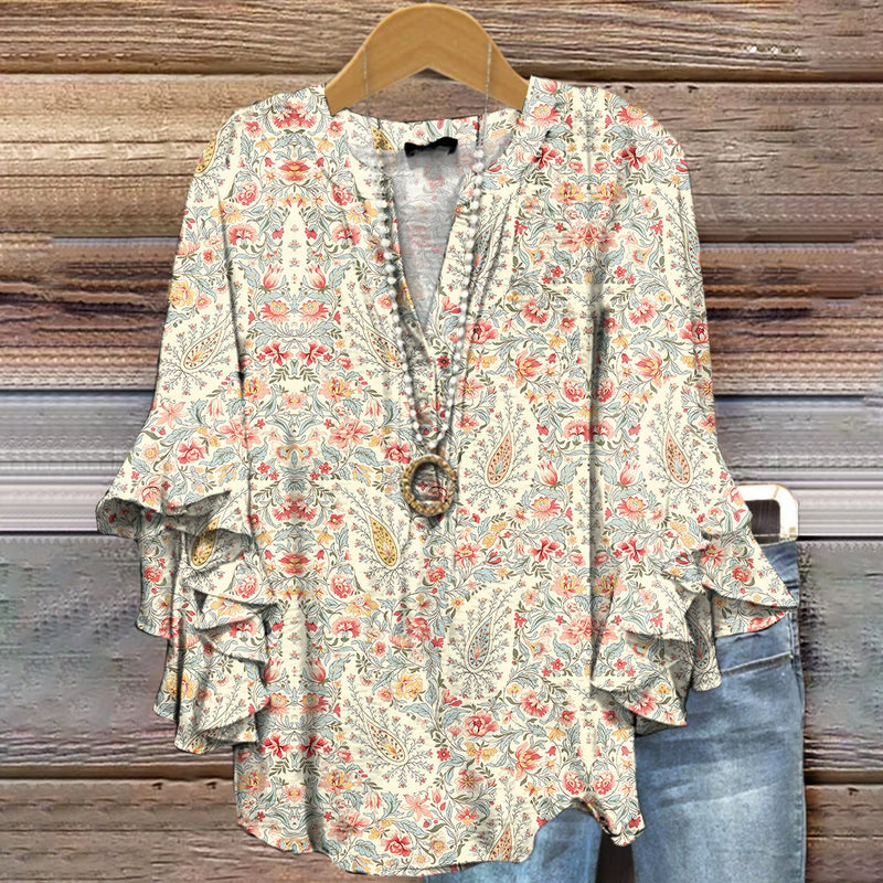 Classic Vintage Shirt with a Flattering Fit