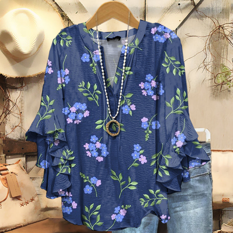 Classic Vintage Shirt with a Flattering Fit