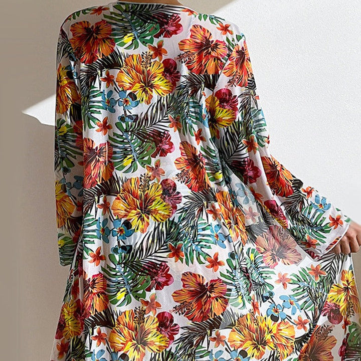 LD | 3-delige bikini met bloemen en gewaad