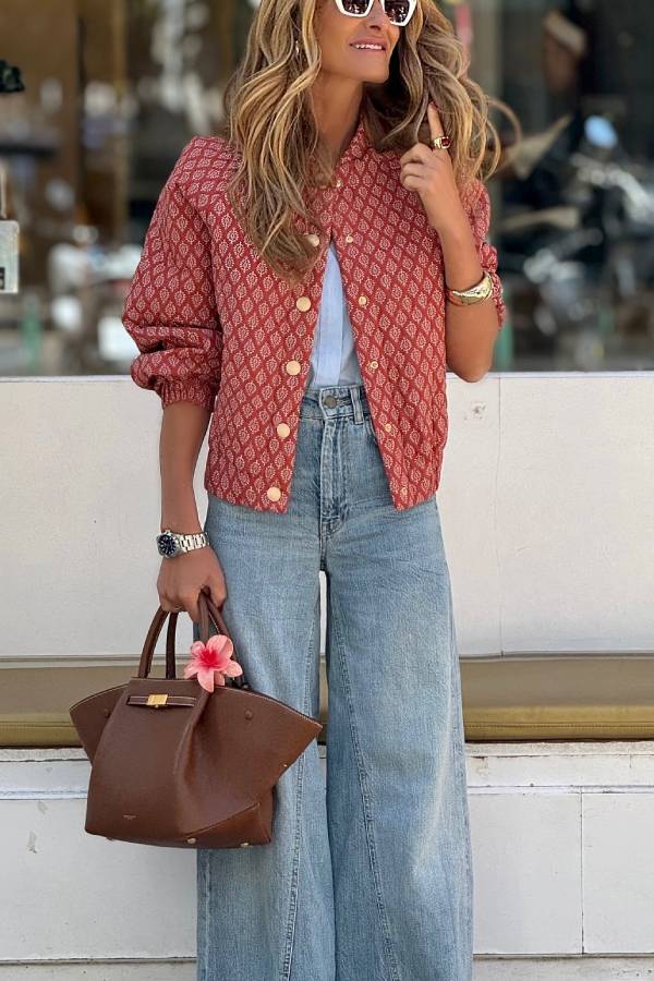 Klassiek ontworpen Jas