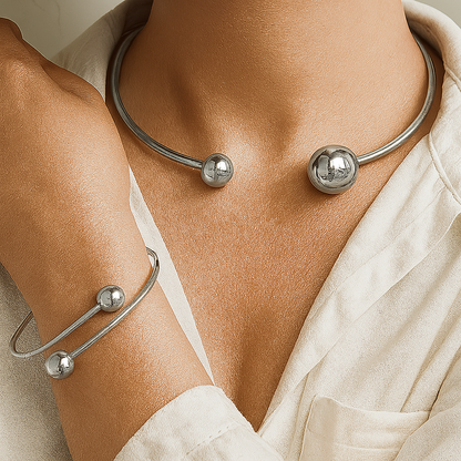 Elegant Gold Collar & Cuff Bracelet Set