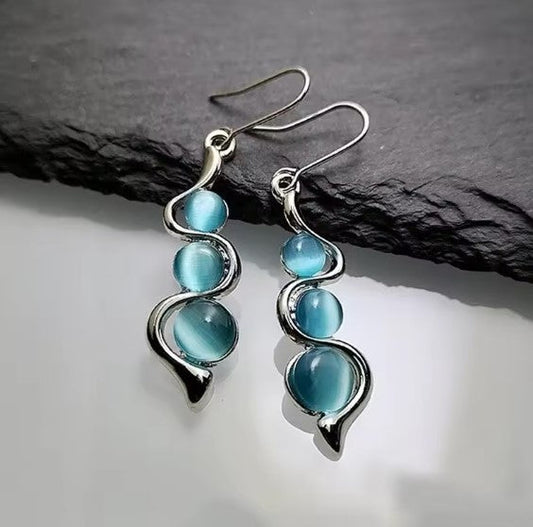 Classic Natural Stones Dangle Silver