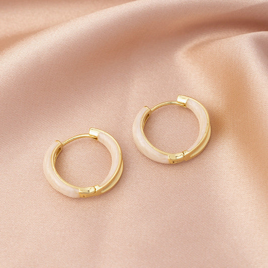 Classic Pearl Earrings
