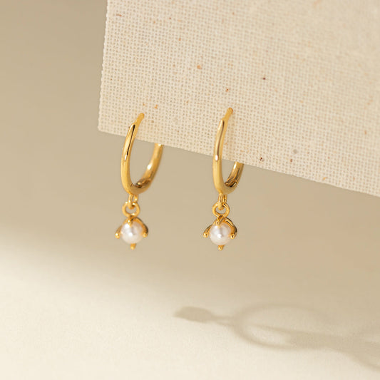 Classic Pearl Earrings