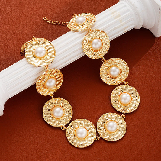 Classic Pearl Necklace