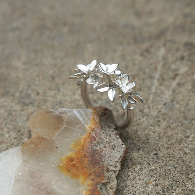 Delicate Flower Ring